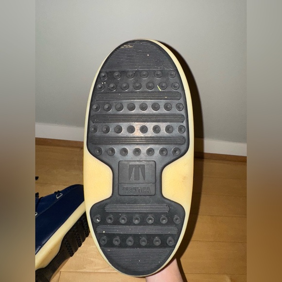 Barely worn mens Moon Boots - Picture 6 of 10